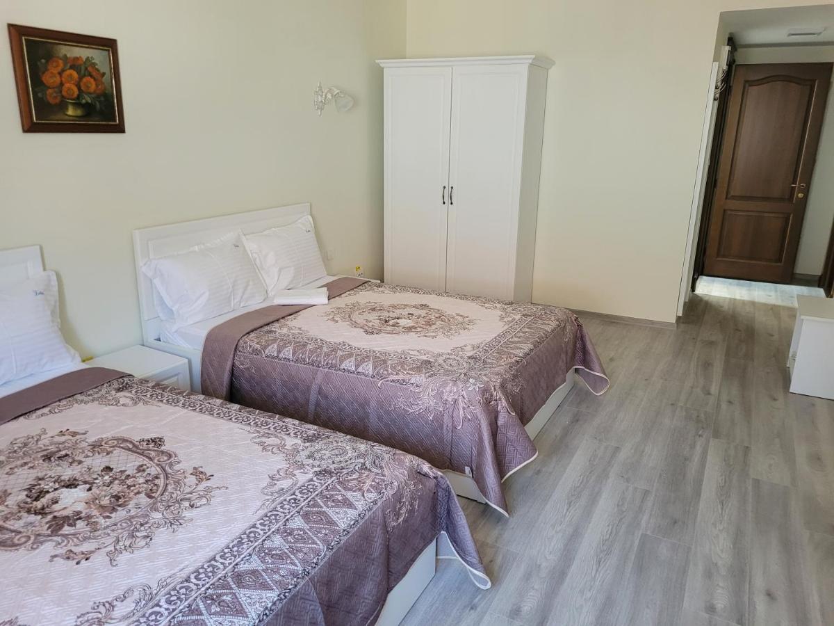 Hotel Lotus Boutique Deva Esterno foto